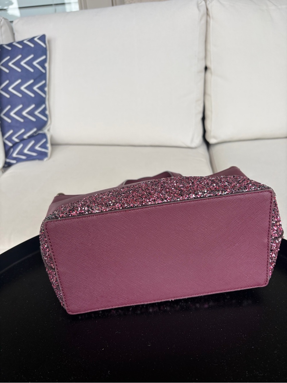 Kate Spade Small Greta court Ina Glitter Crossbody Bag Handbag Cherrywood Maroon - Picture 2 of 13